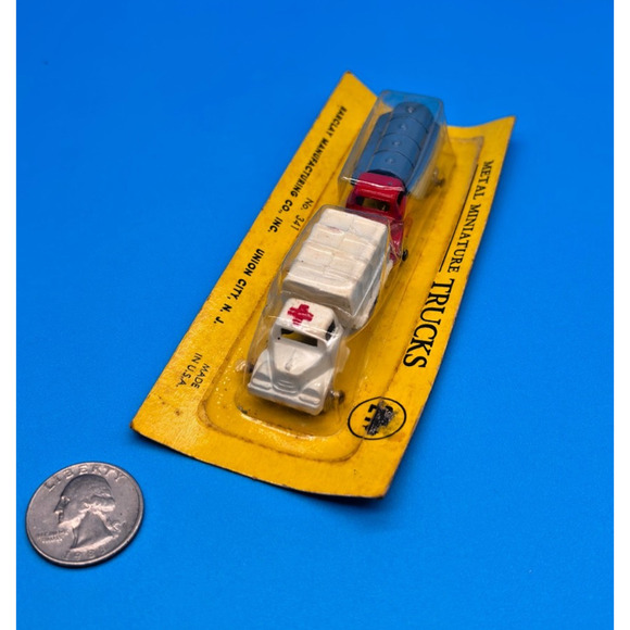 Rare Vintage Barclay Miniature Metal Trucks NOS No. 341 USA Unopened - Picture 5 of 11